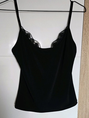 Top blouse like new, black with lace and beads