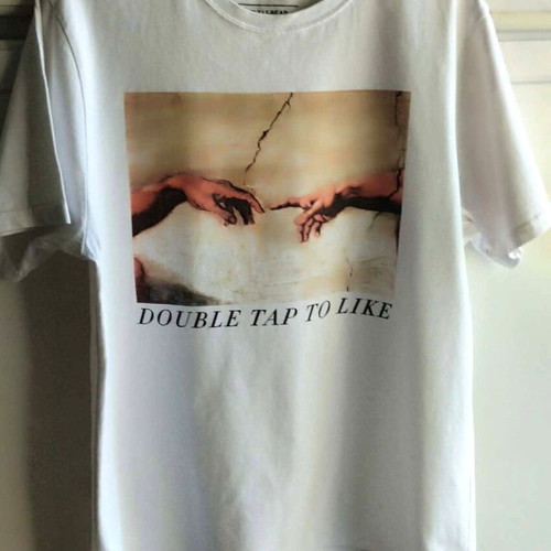 Pull & Bear T-shirt Large with Double Tap to Like print, like new