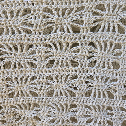 Handmade Beige Cropped Knitted Sweater new, size M