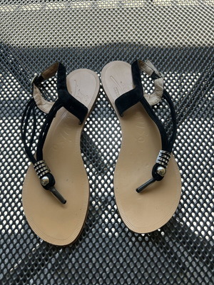 Sandals size 39 black like new