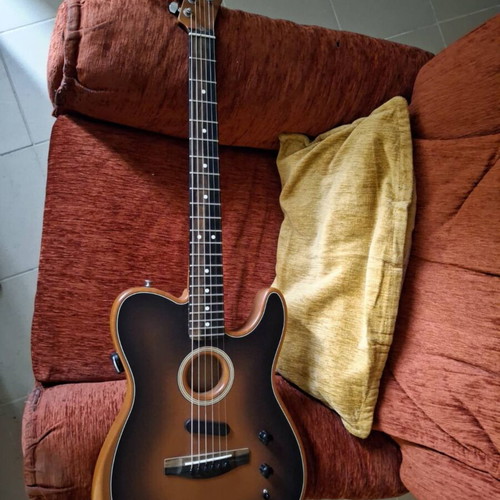 Fender American Acoustasonic Telecaster guitar like new