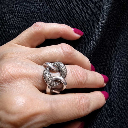 Women's silver ring like new