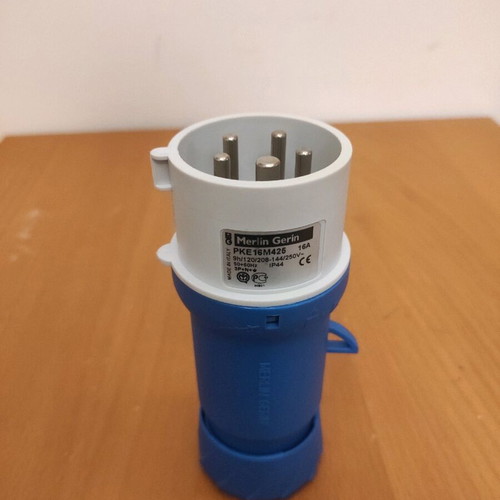 Merlin Gerin extension plug 16A IP44 3P new