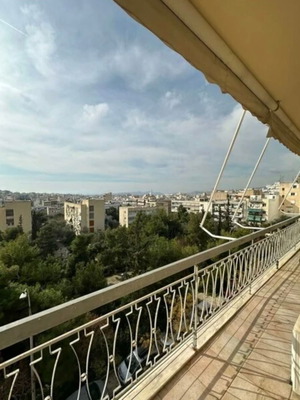Διαμέρισμα 90 τ.μ. 4ου ορόφου με 2 υπνοδωμάτια στον Νέο Κόσμο