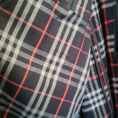 Burberry’s Men’s Blue Coat With Removable Lining Like New, Size XL