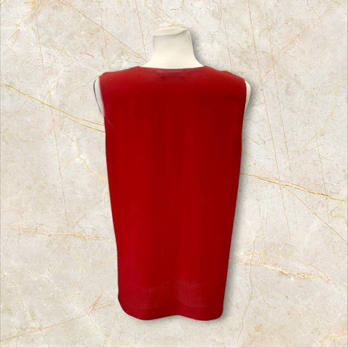 100% Silk Red Top Like New, Size L