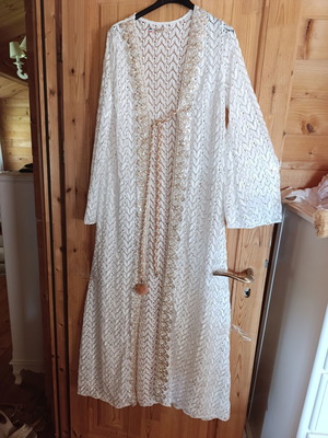 Smol Medium Tounik white, new