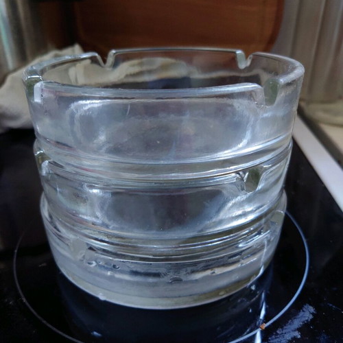 Set of 3 large glass ashtrays used
