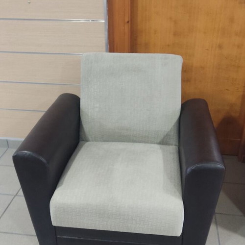 Living room set 6 pieces leather and fabric like new with storage and sofa bed