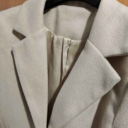Women's beige coat like new, size M