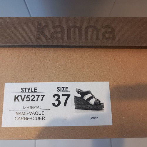 Πλατφόρμες Kanna μεταχειρισμένες, νούμερο 37, μπεζ