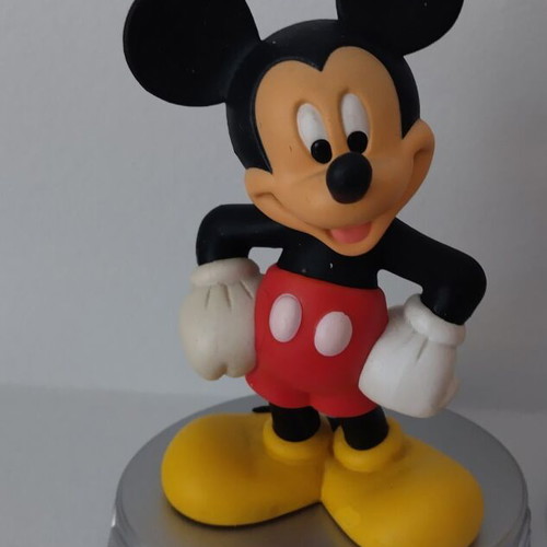 Deagostini Disney Mickey Mouse figure like new with base