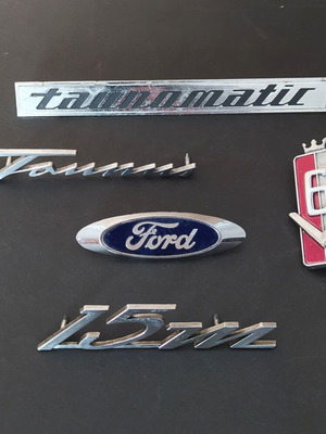 Σήματα αυτοκινήτων Ford Taunus μεταχειρισμένα, 5 τεμάχια από τη δεκαετία του 60