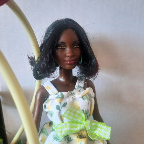 Barbie Fashionistas Doll #25 Blue Brocade used