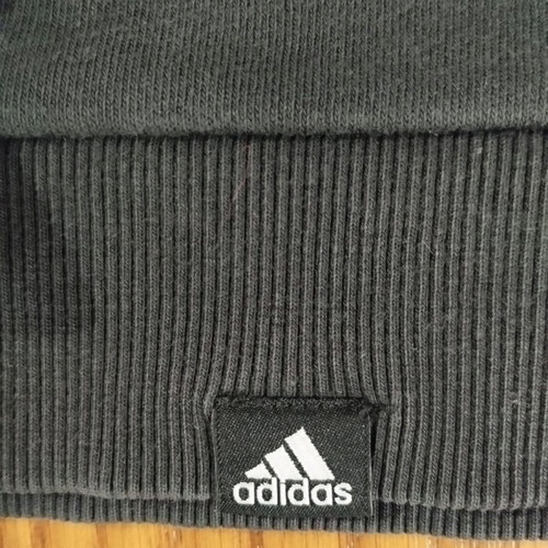 Φούτερ γυναικείο Adidas μαύρο μεταχειρισμένο, μέγεθος S