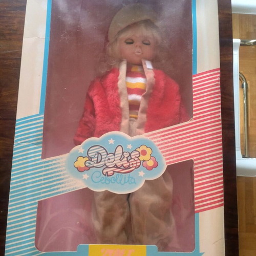 Vintage doll Beba Apergi new, sings and talks
