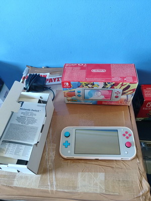 Nintendo Switch Lite Pokemon Edition като нов limited