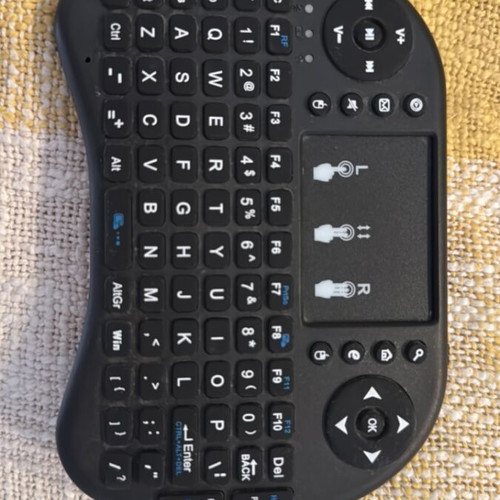 i-JMB WK-008 Mini Wireless Keyboard with Touchpad