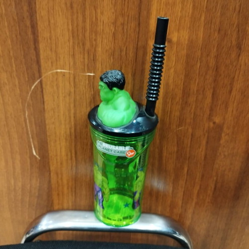 Hulk water bottle with 3D lid and new straw