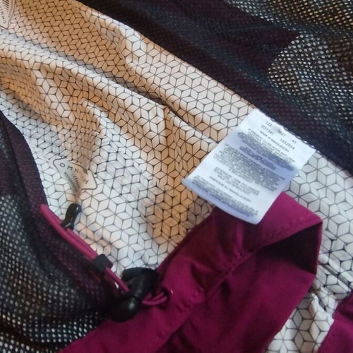 Columbia Omni-Tech Ampli-Dry Shell Jacket new, size L, purple