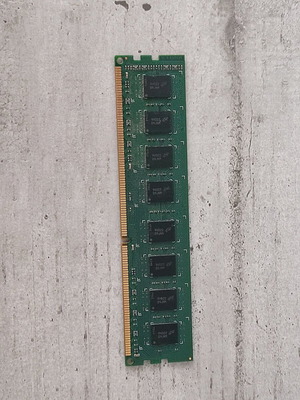 ADATA 2GB DDR3 used