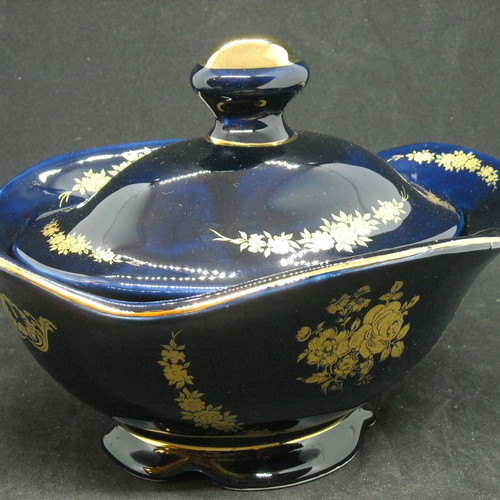 Porcelain fondue dish used, cobalt blue with 24k gold by KE.TE.