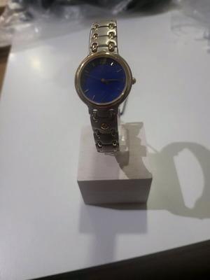Women's watch new