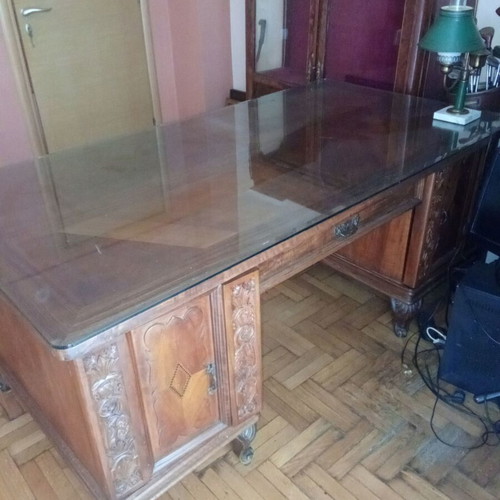 Antique Solid Wood Office Desk used with Marquetry Decoration