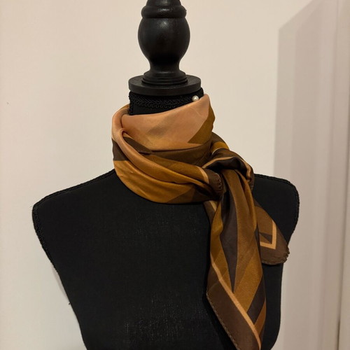 Scarf shawl unused, 100% silk, beige and brown