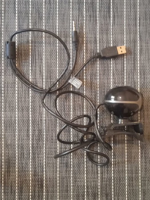 Trust Webcam with Microphone for Laptop and PC, like new