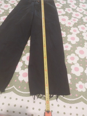 Stradivarius black women's jeans size 38 like new