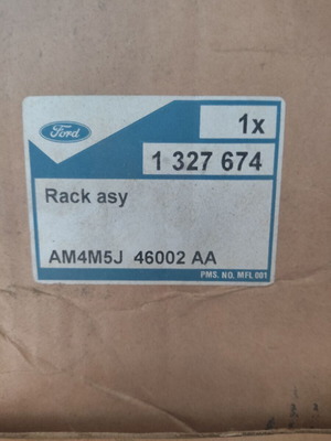 Ford Focus Roof Bars new in original packaging
