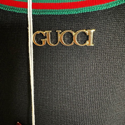 Gucci sleeveless tshirt new, black and white women's