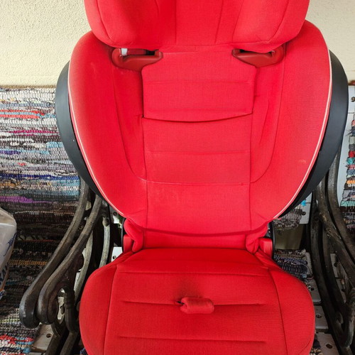 Besafe Child Car Seat used with base