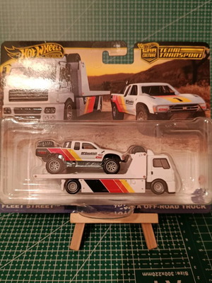 Hot Wheels Toyota Off-Road Truck Fleet Street καινούργιο