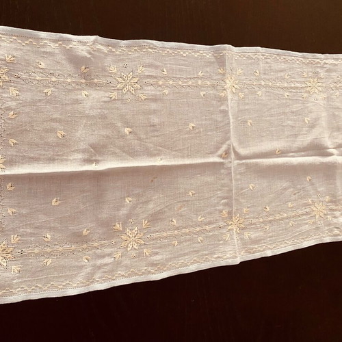 Table runner used, Lefkadian handmade embroidery 36x85