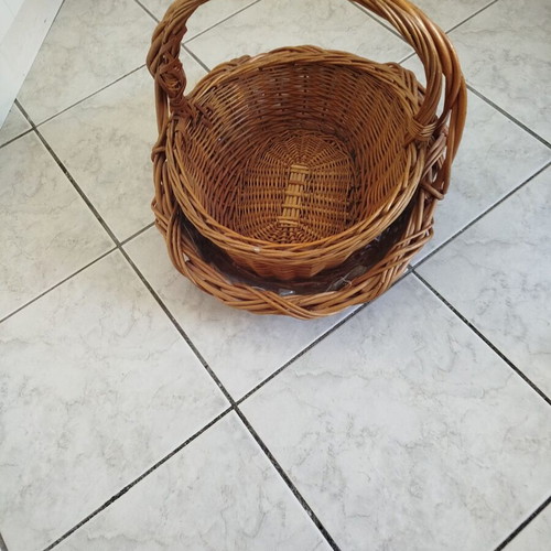Wicker baskets used, set of two, large and medium size