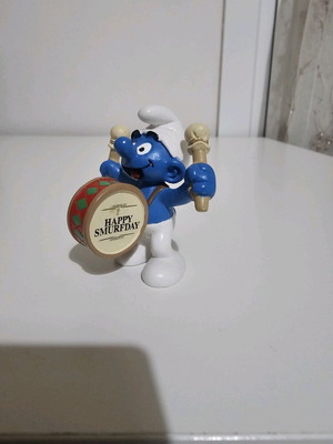 Smurf Drummer Figure like new Schleich Peyo 2007