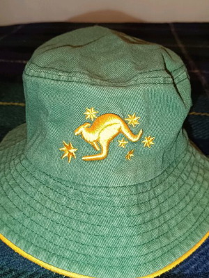 Australian hat children's used, 100% cotton, green