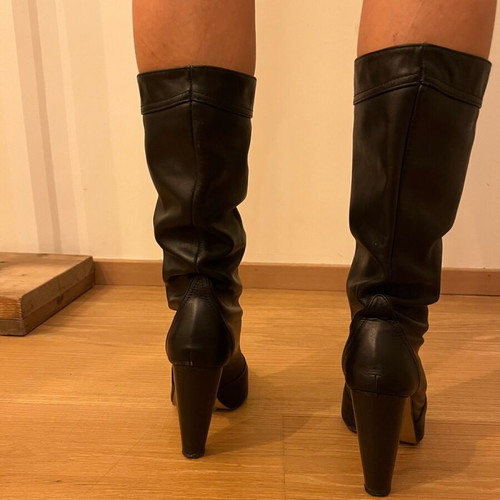 Parthenis black leather boots like new, size 38, 12 cm heel