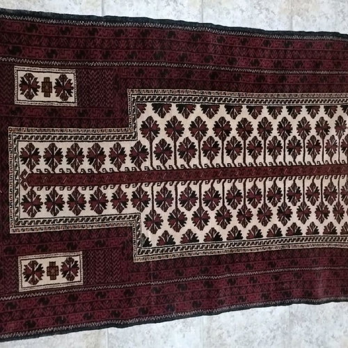 Belutch wool rug used 1.42x97 from Darius carpets