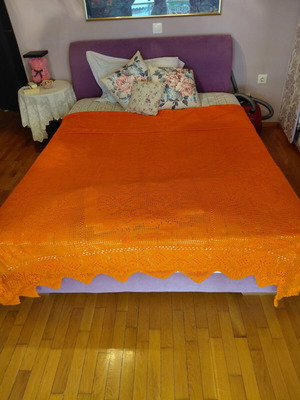Handmade quilt like new, wool and synthetic
