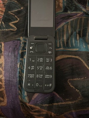Nokia TA-1469 αναδιπλούμενο τηλέφωνο μεταχειρισμένο, Dual SIM, έως 7.9 MP κάμερα