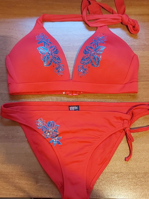 Seaside Beachwear red bikini set, medium