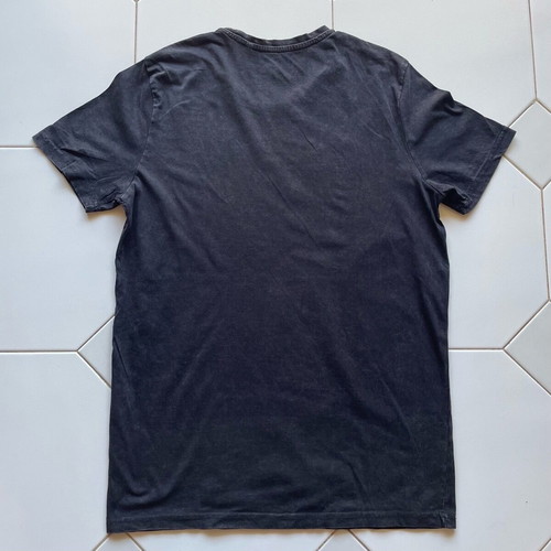 AC DC T-shirt like new, size Small, black