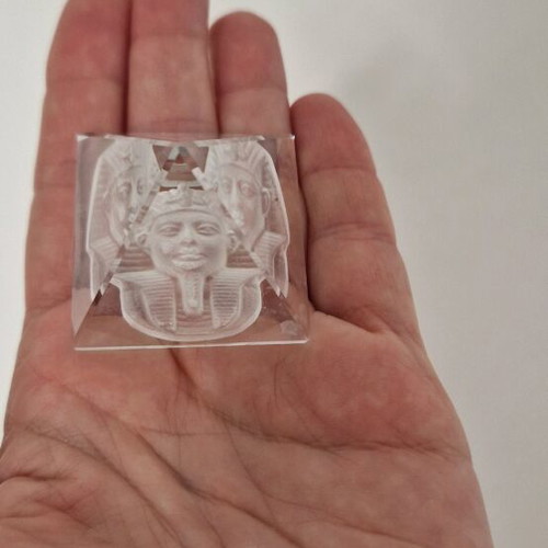 Crystal pyramid with 3D Pharaoh figure new