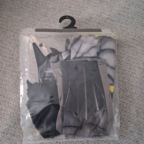 Batman kids costume for 5–6 years old like new