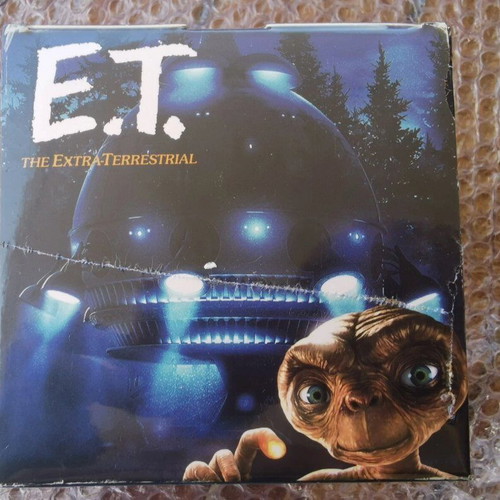 ET Collectible Metal Spaceship new in box
