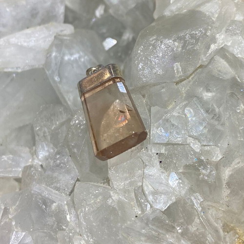Silver Pendant with Natural Topaz new, beige