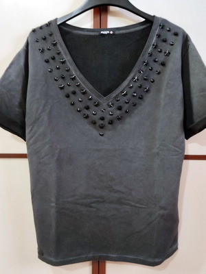 Black Lerock blouse gray size Small like new with metallic details